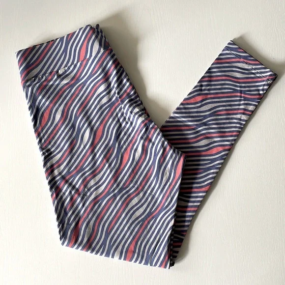 NWOT - Puma Leggings size large Large - Picture 2 of 8